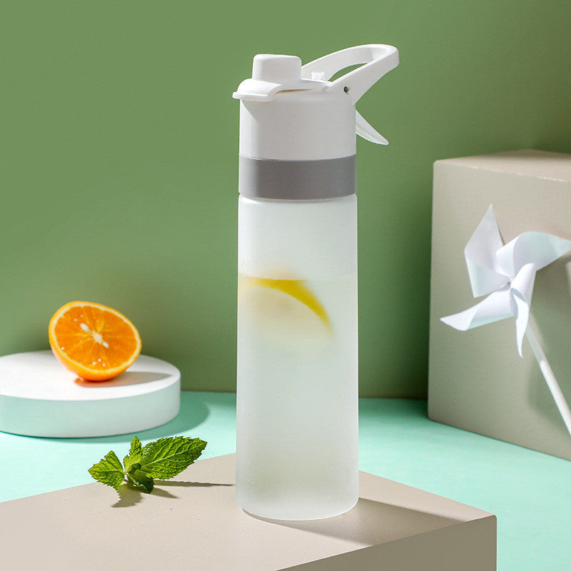Bottiglia d'acqua spray per ragazze, sport all'aria aperta, fitness, tazza d'acqua, grande capacità, bottiglia spray